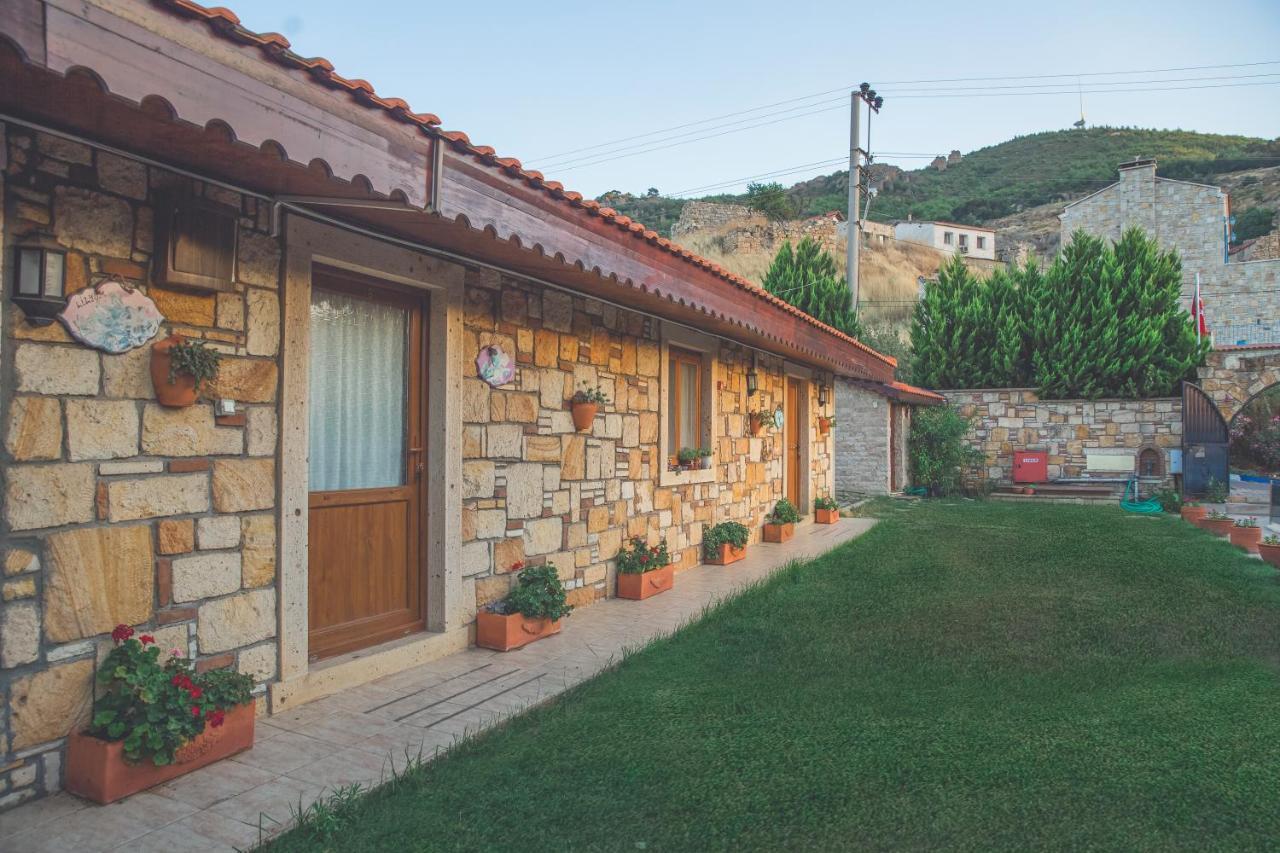 Kozbeyli Konagi Hotel Yenifoca ภายนอก รูปภาพ